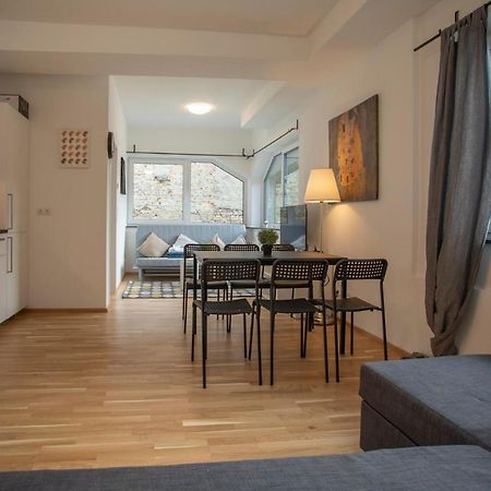 Lovely City Center Apartment In Innsbruck Exterior photo